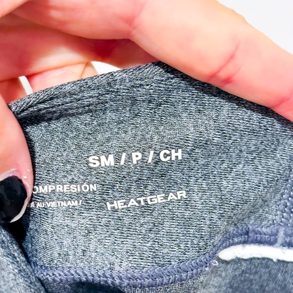 UNDER ARMOUR Grey leggings - Picture 5 of 9